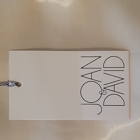 JOAN AND DAVID Ivory Silk Seeveless Top Sz 12 NWT - Picture 7 of 8